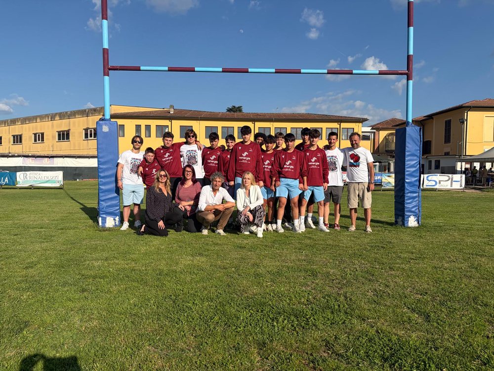 La squadra sotto i pali del campo di Rieti